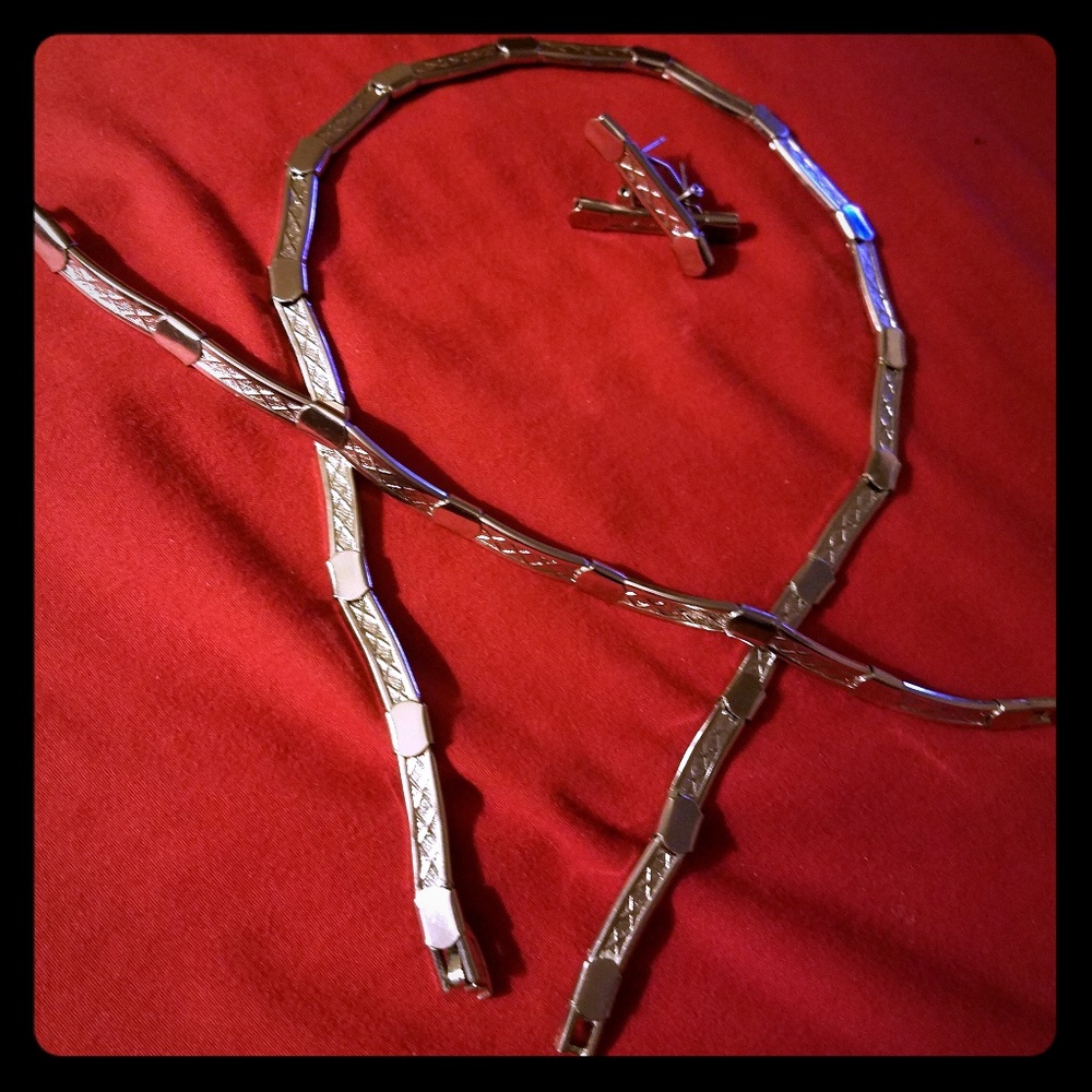 Necklace set